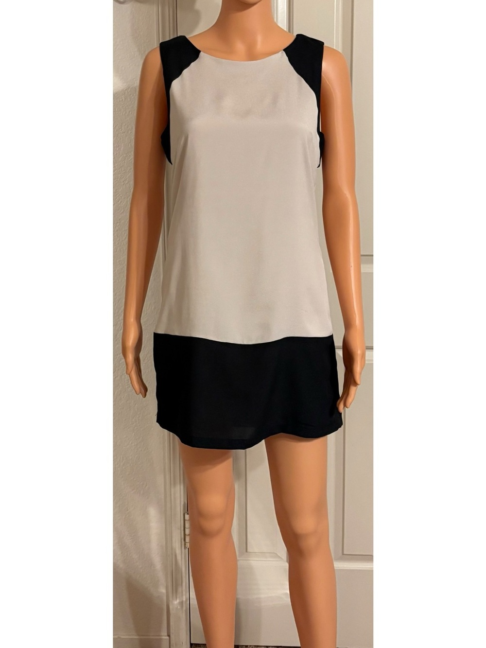 Naked Zebra Black & Cream Colorblock Sleeveless Dress -Never Worn